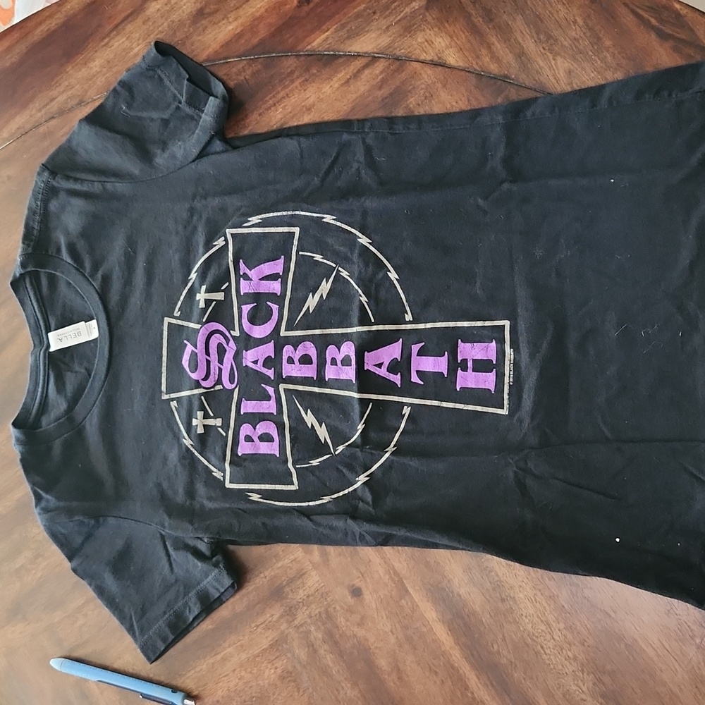 Black Sabbath rock shirt from their last tour  with Ozzy and Ian Gillan. Medium